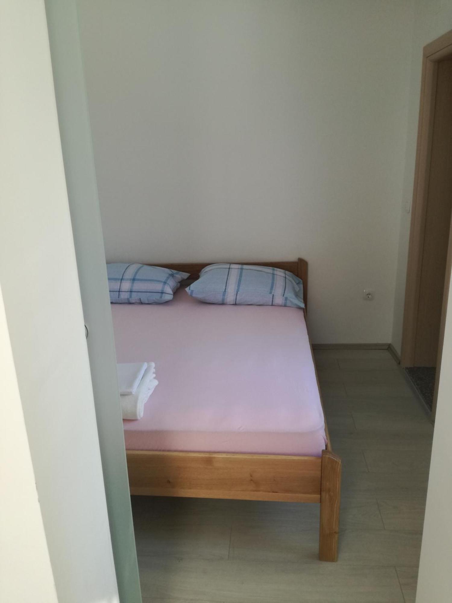 Apartments Govic Zaboric Quarto foto